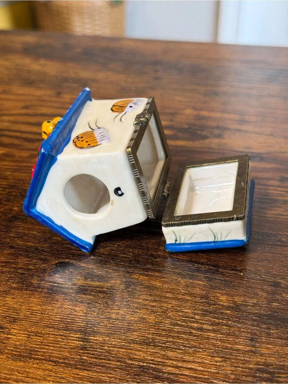 N/A delightful porcelain
